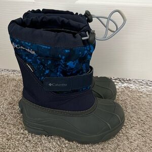 Columbia Kids Blue and Black Snow Boots